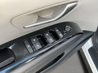 Hyundai TUCSON 2022 SEL SUV 4 puertas