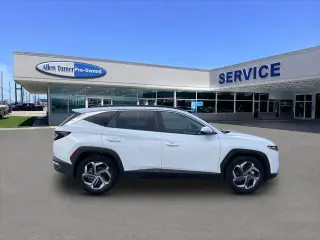 Hyundai TUCSON 2022 SEL SUV 4 puertas