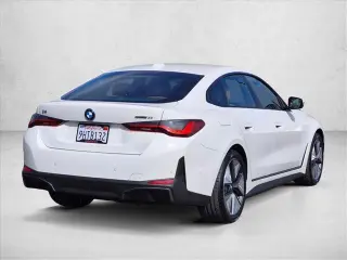 BMW i4 2023 eDrive35 Gran Coupe 4p Sedan