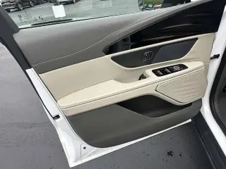 Lincoln Nautilus Híbrido 2024 AWD Premiere 4dr SUV