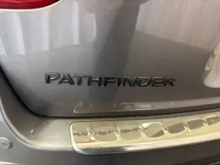 Nissan Pathfinder 2018 SL 4dr SUV