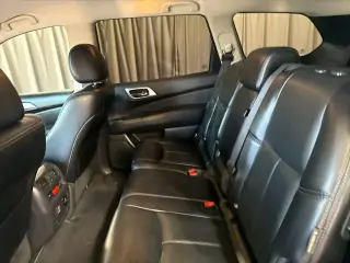 Nissan Pathfinder 2018 SL 4dr SUV