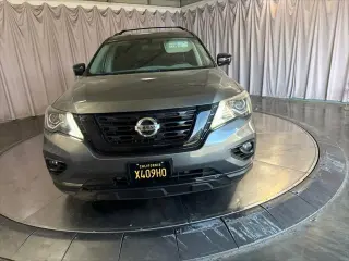 Nissan Pathfinder 2018 SL 4dr SUV