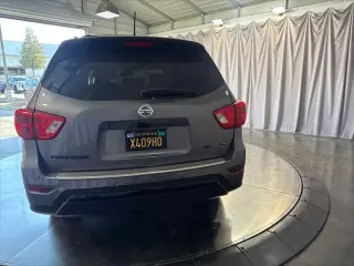 Nissan Pathfinder 2018 SL 4dr SUV