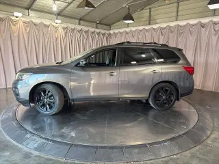 Nissan Pathfinder 2018 SL 4dr SUV