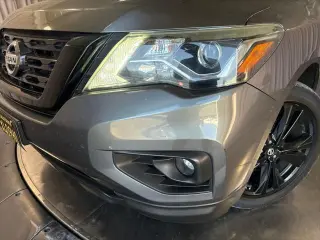 Nissan Pathfinder 2018 SL 4dr SUV