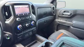 GMC Sierra 1500 2021 4x4 AT4 4dr Cabina de tripulación 5.8 ft. CB