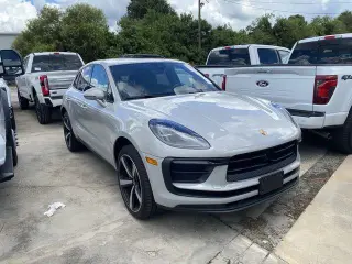 Porsche Macan 2023 tracción en todas las ruedas T 4p SUV