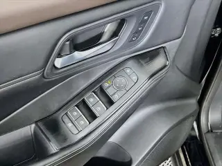 Nissan Rogue 2023 AWD SL 4dr Crossover