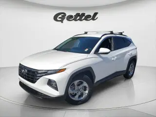 Hyundai TUCSON 2024 SEL 4dr SUV (versión de mitad de año)