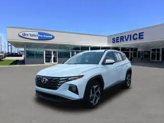 Hyundai TUCSON 2024 SEL 4dr SUV (versión de mitad de año)