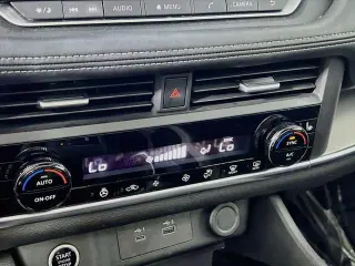 Nissan Rogue 2023 AWD SV 4dr Crossover
