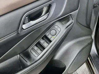 Nissan Rogue 2023 AWD SV 4dr Crossover