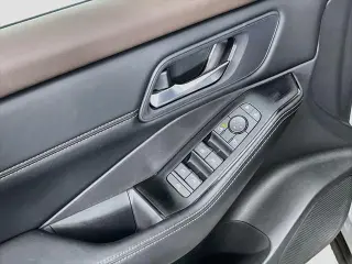Nissan Rogue 2023 AWD SV 4dr Crossovero