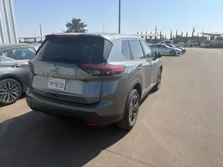 Nissan Rogue 2025 SV 4dr Crossover