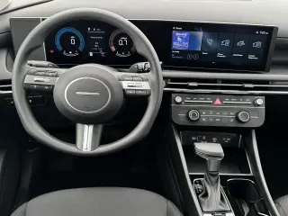 Hyundai TUCSON 2025 SE SUV 4 puertas