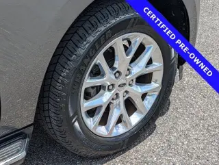 Ford Expedition 2020 4x2 XLT 4dr SUV