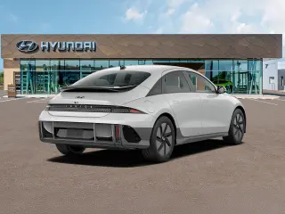 Hyundai IONIQ 6 2024 SE 4p Sedan