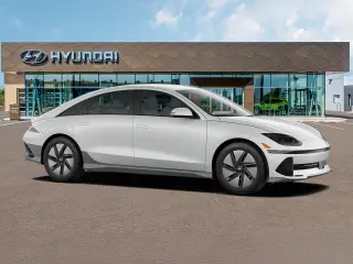 Hyundai IONIQ 6 2024 SE 4p Sedan