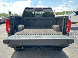 GMC Sierra 1500 2022 4x4 AT4 4dr Crew Cab 5.8 ft. SB