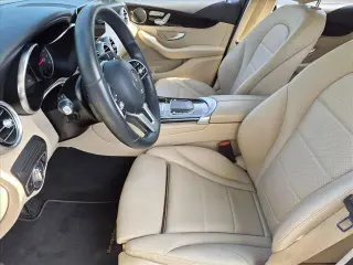 Mercedes-Benz GLC 2021 GLC 300 SUV de 4 puertas