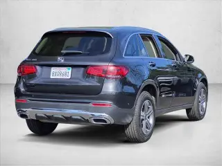 Mercedes-Benz GLC 2021 GLC 300 SUV de 4 puertas