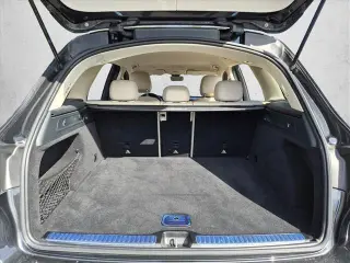 Mercedes-Benz GLC 2021 GLC 300 SUV de 4 puertas