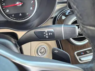 Mercedes-Benz GLC 2021 GLC 300 SUV de 4 puertas
