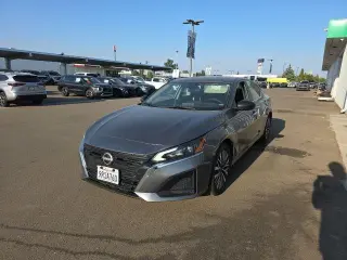 Nissan Altima 2025 2.5 SV 4dr Sedan