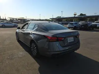 Nissan Altima 2025 2.5 SV 4dr Sedan
