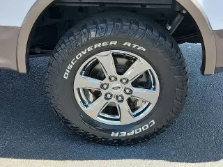 Ford F-150 2020 4x4 Lariat 4dr SuperCrew 5.5 ft. SB