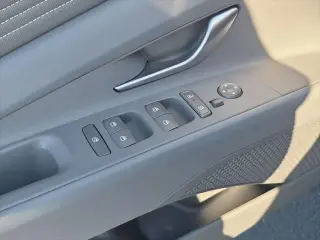 Hyundai ELANTRA Hybrid 2026 SEL Sport 4dr Sedan