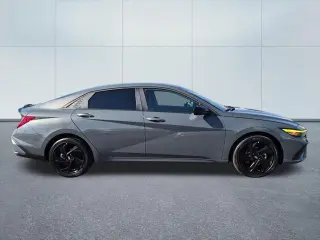 Hyundai ELANTRA Hybrid 2026 SEL Sport 4dr Sedan
