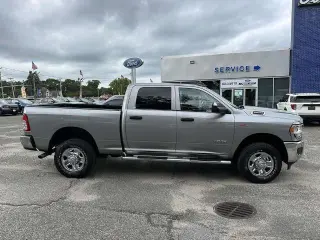 Ram 2500 2019 4x4 Tradesman 4p Crew Cab 6,3 ft. SB Pickup