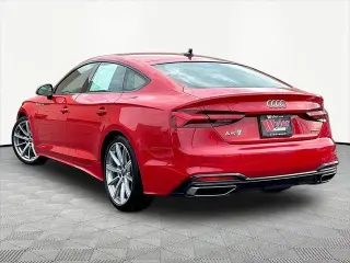 Audi A5 Sportback 2025 AWD quattro S line Premium 45 TFSI 4p Puerta trasera deportiva