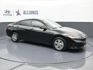 Hyundai ELANTRA 2026 SE 4dr Sedán