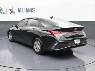 Hyundai ELANTRA 2026 SE 4dr Sedán