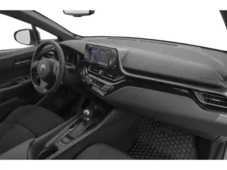Toyota C-HR 2018 XLE Premium 4dr Crossover
