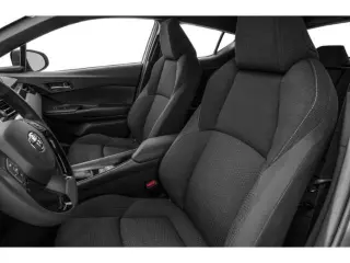 Toyota C-HR 2018 XLE Premium 4dr Crossover