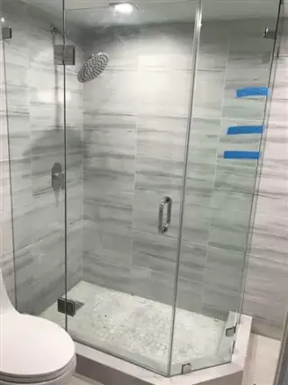 Yordi shower glass & Mirror