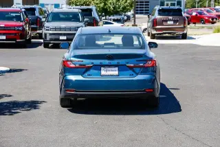 Toyota Camry 2025 LE Sedán de 4 puertas