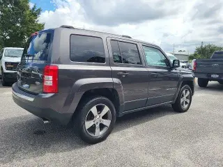 Jeep Patriot 2016 4x4 Latitude 4dr SUV