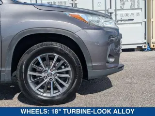 Toyota Highlander 2019 XLE 4dr SUV