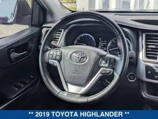 Toyota Highlander 2019 XLE 4dr SUV