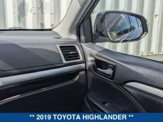 Toyota Highlander 2019 XLE 4dr SUV