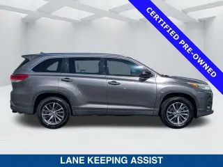 Toyota Highlander 2019 XLE 4dr SUV