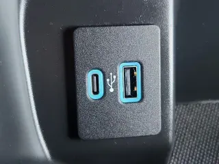 Ford F-150 2024 4x4 STX 4 puertas SuperCrew 5.5 pies SB