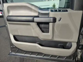 Ford F-150 2016 4x4 XLT 4dr SuperCrew 5.5 ft. SB