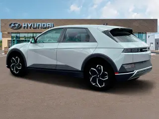 Hyundai IONIQ 5 2024 SE Rango Estándar 4 puertas Crossover