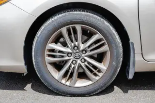 Toyota Camry 2017 SE 4p Sedan